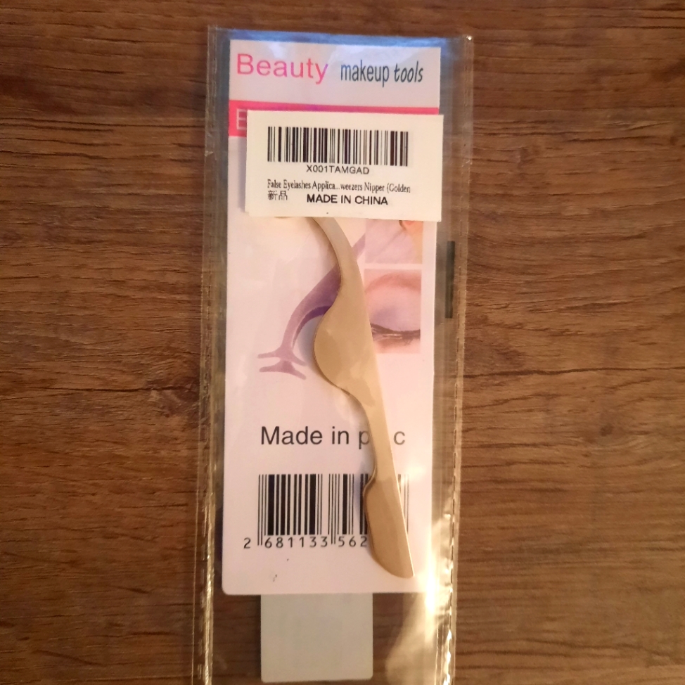 Eyelash Applicator Tool